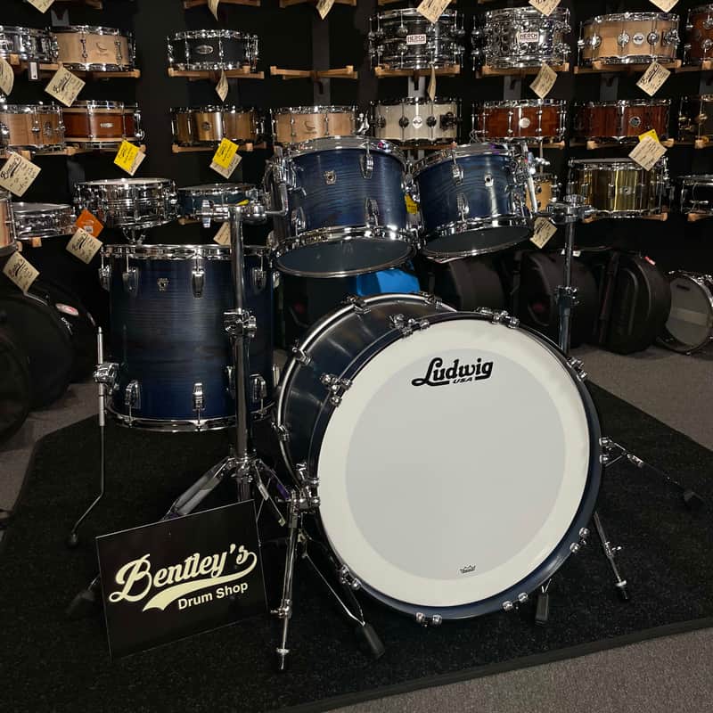 Ludwig Classic Oak Studio 4-Piece 10/12/16/22 Drum Kit Set in Blue Burst Satin Stain image 1