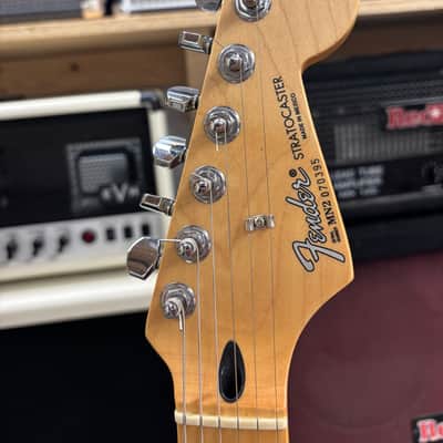 Fender Stratocaster MIM 1992 - Black w/Fender HSC image 10
