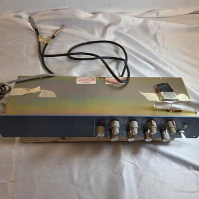 Orban 622A Dual-Channel 4-Band Parametric Equalizer 1990s - Blue image 4