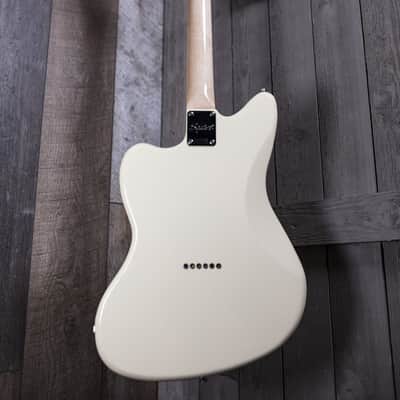 Squier Paranormal Offset Telecaster, Maple Fingerboard, Tortoiseshell Pickguard, Olympic White Electric Guitar 0377005505 image 6