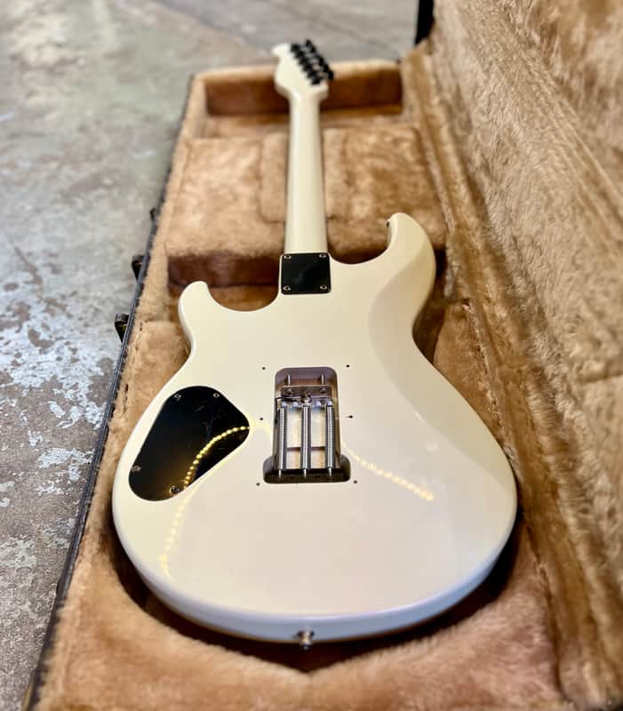 Yamaha SE-700e Super Shredder 1985 - Pearl white original vintage