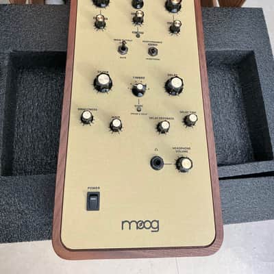 Moog Claravox Centennial Theremin with Stand 2020 - Present - Gold image 10