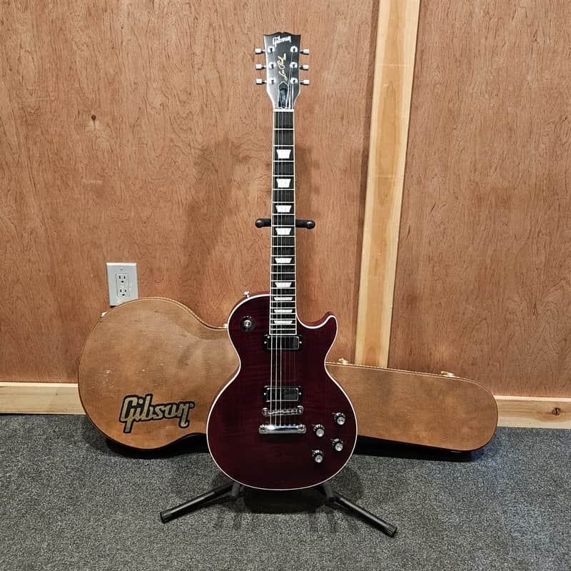 Gibson Les Paul Deluxe Player Plus with Case