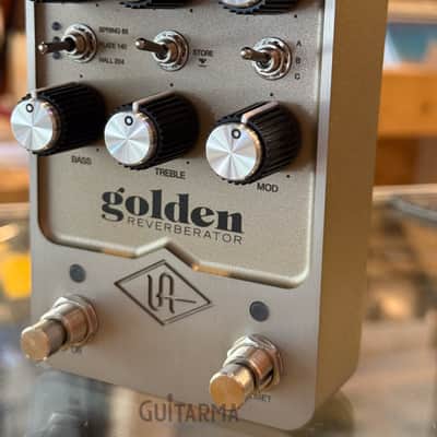Universal Audio UAFX Golden Reverberator pedal image 1