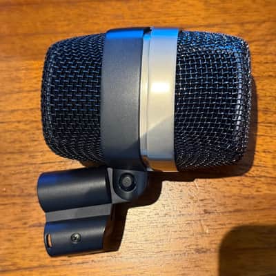 AKG D12VR Dynamic Kick Drum Microphone 2010s - Black image 1