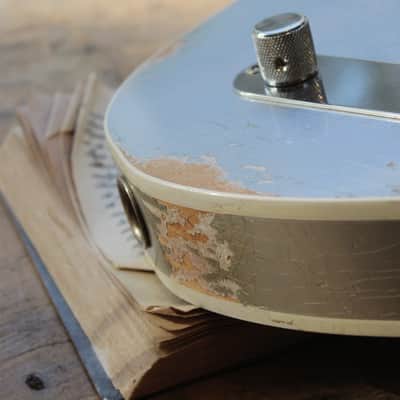 FENDER "Custom Shop 1960 Telecaster Custom Heavy Relic,Aged Inca Silver" HARDCASE, PAPERS image 6