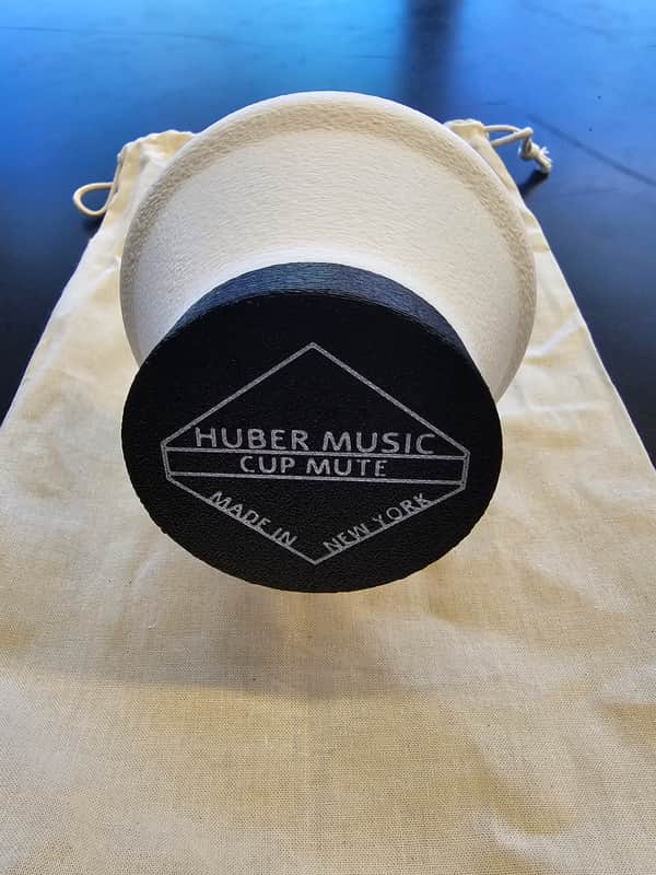 Huber Music Trumpet Plastic Bottom Fixed Cup Mute 2026 - Black and White Plastic image 1