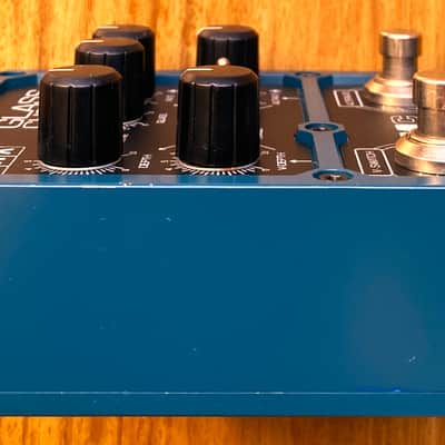 RARE Australian-Designed MC Systems LAX Glass Chorus Pedal Analog Guitar Chorus! image 7