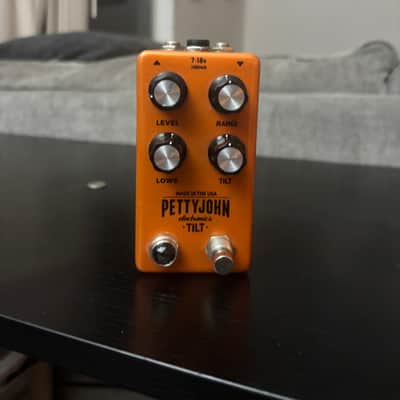 Pettyjohn Electronics Tilt image 1