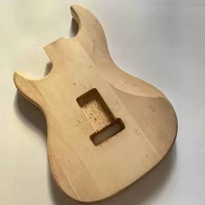ST model vibrato electric guitar body - DIY unfinished product - dual single dual pickups - solid wood image 3