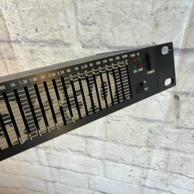 Alesis M-EQ 230 Rack Equalizer Rack EQ image 4