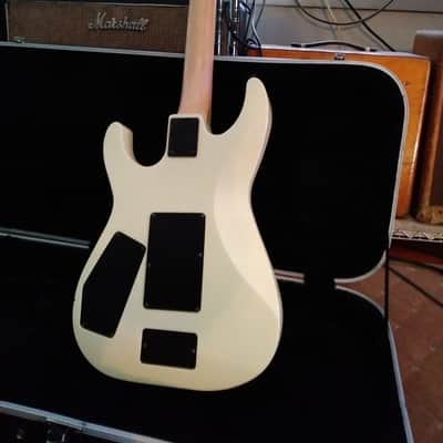 Kramer Sustainer White image 11