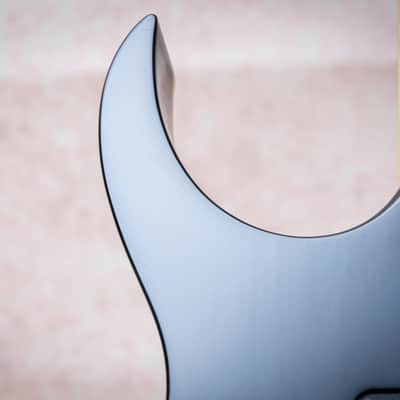 IBANEZ MIJ Universe Prestige Series UV777P-BK Steve Vai Signature Universe " Black + Rosewood" (2007) image 18