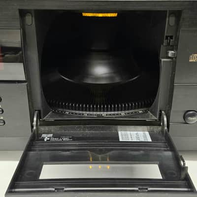 VINTAGE Nakamichi  CDC-300 200 Disc CD Changer / Player Tested NO REMOTE image 6