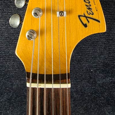 Used - Fender Jaguar 1994 - Sunburst image 8