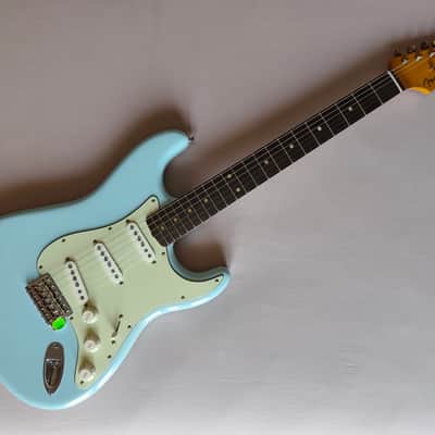 PRICE DROP - Fender Limited Edition Vintera II Road Worn '60s Stratocaster 2025 - Sonic Blue (3,45 kg) image 3