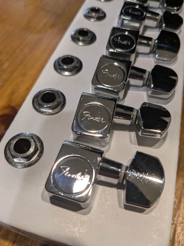Fender American Standard stratocaster tuners 2014 - Chrome image 1
