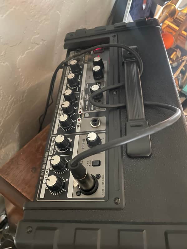 Roland Cube Street 2-Channel 2x2.5-Watt 2x6.5" Guitar Combo 2007 - 2021 - Black image 1