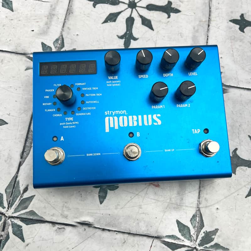 Strymon Mobius