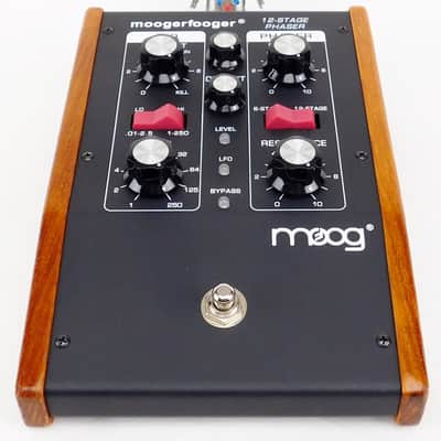 Moog Moogerfooger MF-103 12-Stage Phaser + Fast Neuwertig + OVP + 1,5J Garantie image 7