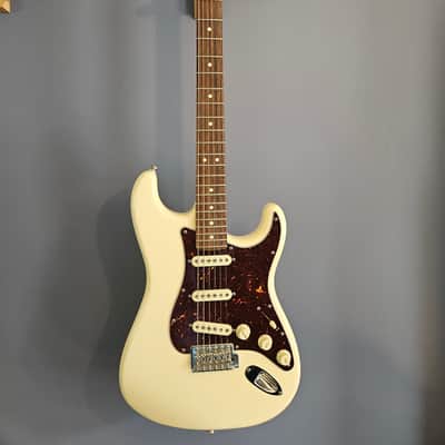 Fender American Special Stratocaster 2017 - Olympic White image 1