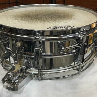 Ludwig 5" deep X 14" head Super Sensitive Snare Drum (3296-SD-4186) 1966 - chrome image 5