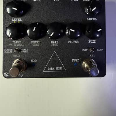 Keeley Dark Side Workstation V2 with Effect Order Switch 2016 - Present - Black image 1