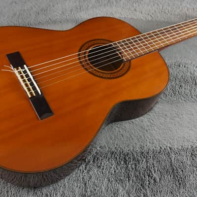 Yamaha G-225 Classical Guitar image 4