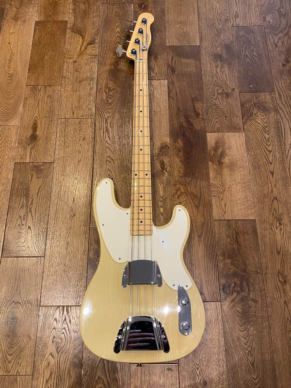 FENDER Precision Bass 52 NOS Custom Shop 2010