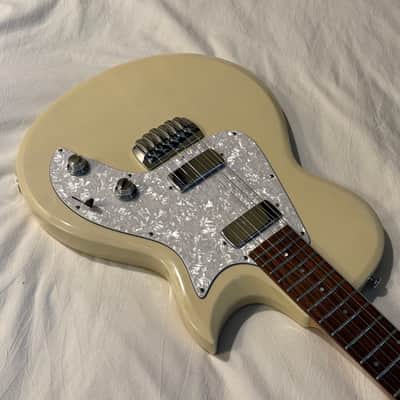 2007 Taylor SB1 Classic - Made in USA - Translucent White - Free Pro Setup image 4