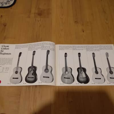 Vintage Circa Early 1970's Hofner Full-Line Catalog! Rare Original Case Candy, Paperwork! image 3
