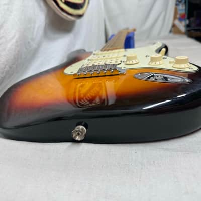 Fender Stratocaster HSS Guitar - Upgraded Electronics / Pickups - MIM Mexico 2004 - 3-Color Sunburst / Maple neck image 17