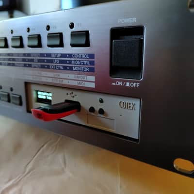 USB Floppy Drive Emulator for Yamaha A4000 / A5000 plus 1000's of disks on 16GB stick & OLED Display