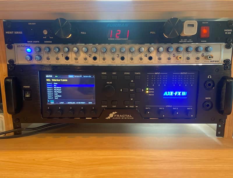 Fractal Audio Axe-FX III Preamp Effects Processor image 1