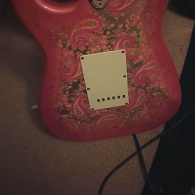 Fender Stratocaster 1985 made in Japan. All original. Paisley Pink. The Pink Panther. image 17
