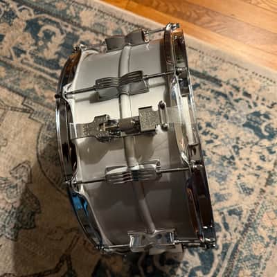 Ludwig LA654BM Acrolite 6.5x14" 10-Lug Aluminum Snare Drum with P86C Strainer 2023 - Present - Brushed Aluminum image 9