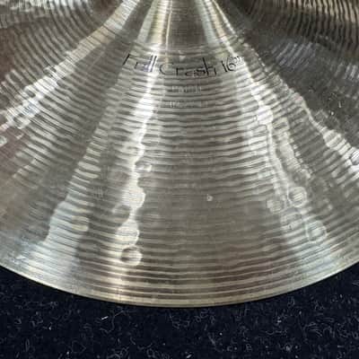 Paiste 16" Signature Full Crash Cymbal 1989 - Present - Traditional image 4