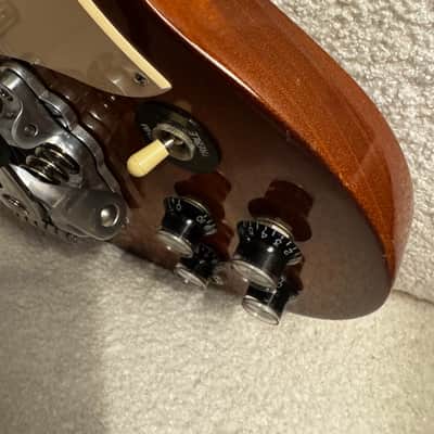 Gibson SG Standard 2011 - Honey Burst image 11