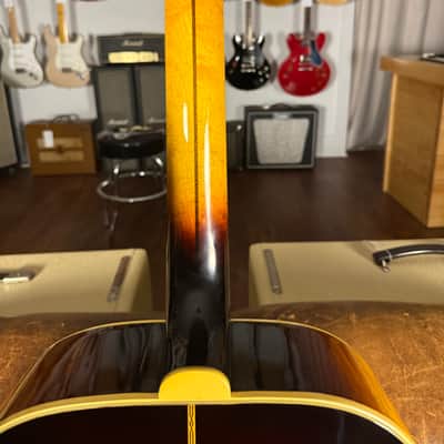 Gibson J-200 1957 - Sunburst - OHSC image 10