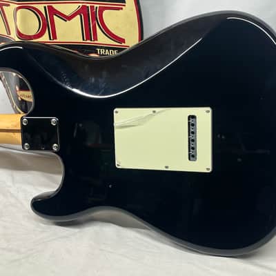 Fender 2024 Collection, Made in Japan Hybrid II Stratocaster Strat HSH - Black image 11