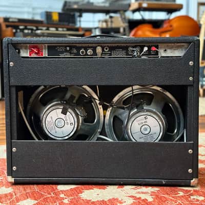 1975 Fender Twin Reverb Valve Amplifier image 2