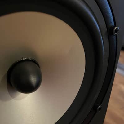 Amphion two 18, amp500, baseOne25, base amp 500 and amphion cables. Offers welcome. 2018 - black. image 14