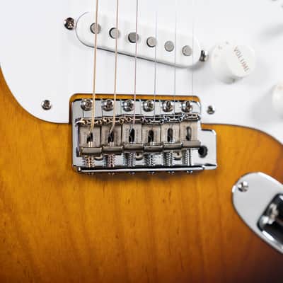 Fender Custom Shop LTD 70th Anniversary '54 Stratocaster NOS - Wide Fade 2 Color Sunburst image 5