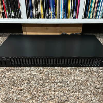 Vintage Boss GE-131 31-Band Graphic Equalizer EQ Rack Mount Japan image 5
