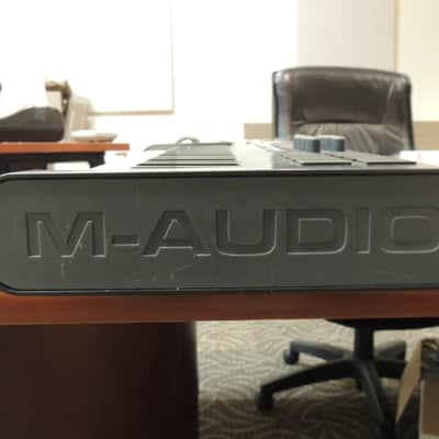M-Audio Axiom 49 MIDI Controller keyboard (used) image 7