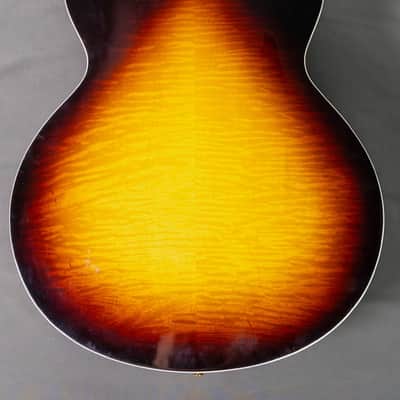 Heritage - Standard Eagle Classic Hollowbody Electric Guitar - Original Sunburst 2023 + Case image 6