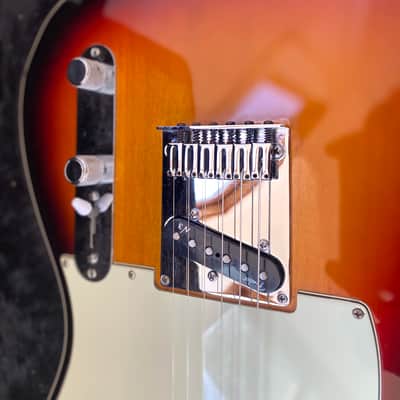 Fender Telecaster 2013 - AM DLX TELE MN 3TSB image 8