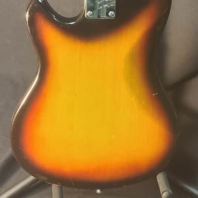 Guyatone Short scale 1960,s to early 1970's - Tobacco brown burst image 2