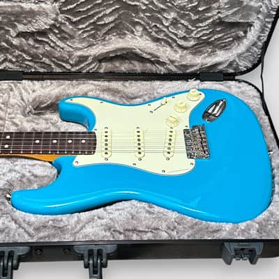 Fender American Pro II Stratocaster USA Electric Guitar 2024 - Miami Blue image 10