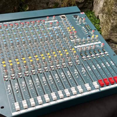 配信機器・PA機器・レコーディング機器 ALLEN&HEATH MixWizard WZ3 14:4:2 Allen & Heath MixWizard WZ3 14:4:2+ Mixer | Guitar Center